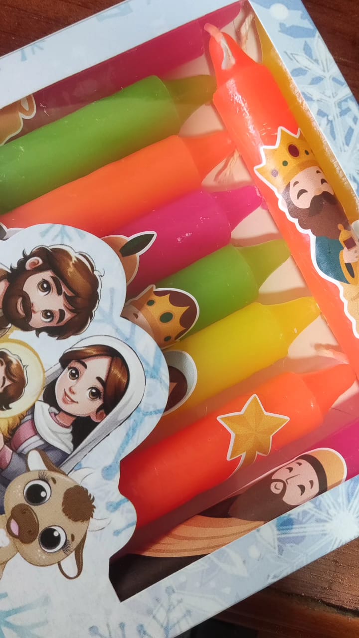 Velas pesebre colores